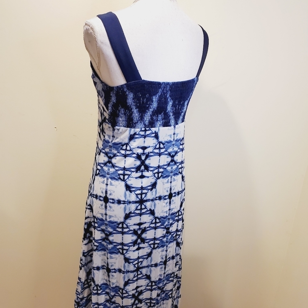 Style and Co. Asymmetric Nylon  V Neck dress Size PS - Picture 10 of 14